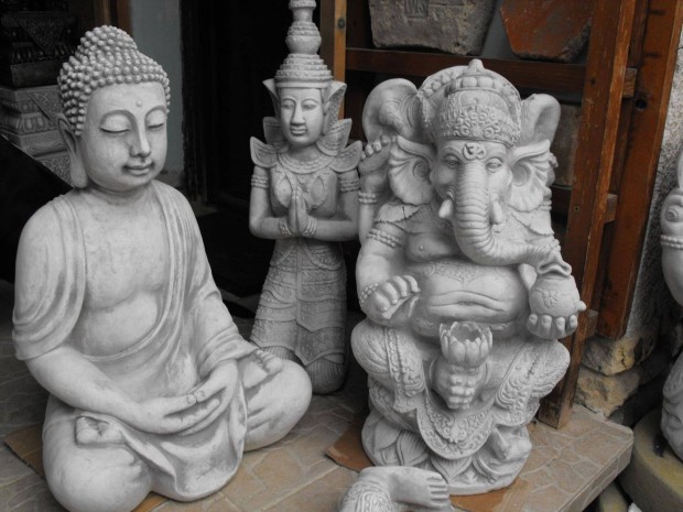Buddha kerti kő szobor feng shui kert dísz Vecsés