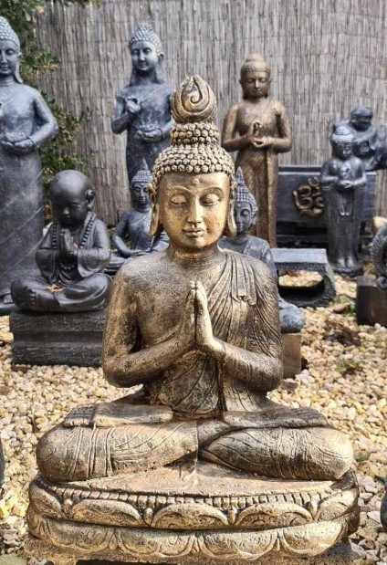 Buddha-szobor...