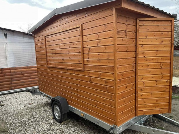 B�f�kocsi elad�