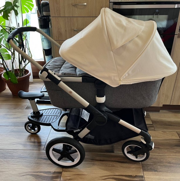 Bugaboo fox2 2in1 + fellépő