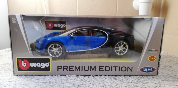 Bugatti Chiron j-bontatlan 1:18 1/18 modell