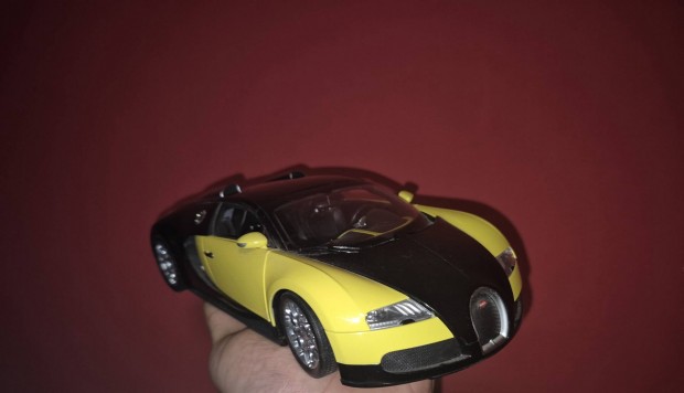 Bugatti Veyron 1:18