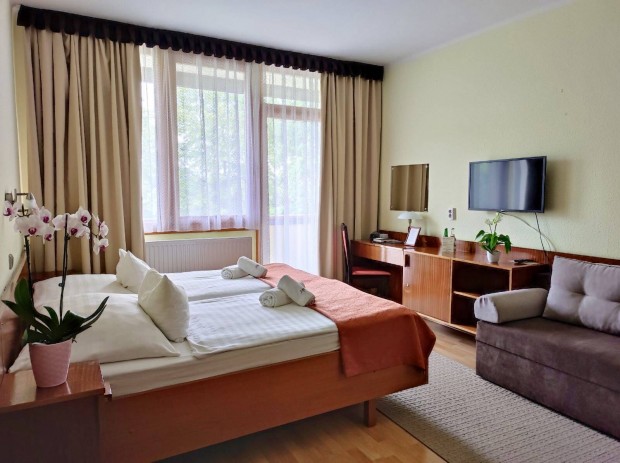 Bkfrd Apartman Hotel B plet dlsi jog elad 