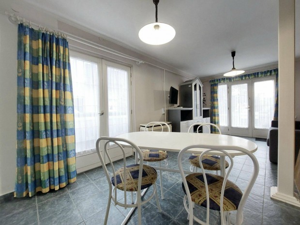 Bkfrdn, a gygyfrd kzvetlen kzelben apartmanhz elad!