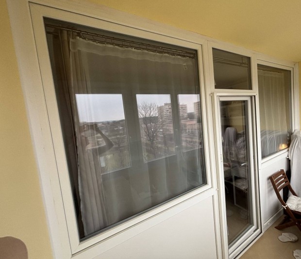 Buk�-ny�l� erk�lyfal bont�sa �s elvitele Ir.�r: 125.000 Ft