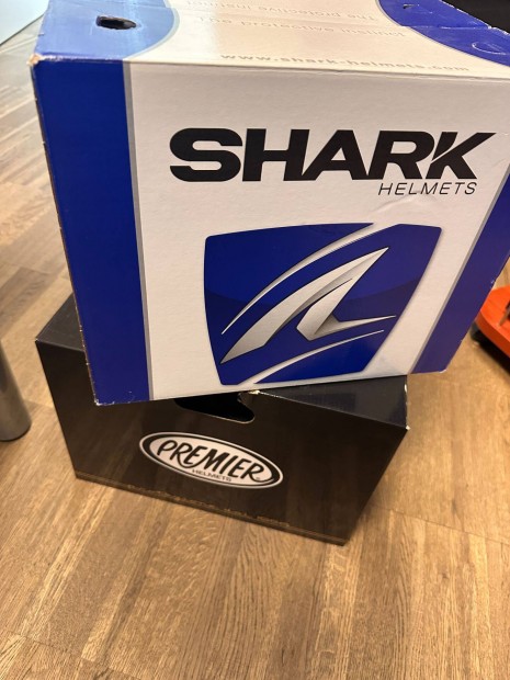 Buksisak 2db Shark, Premier
