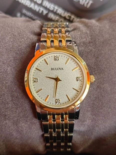 Bulova Classic gyémánt berakásos női karóra Új 2 év garanciával