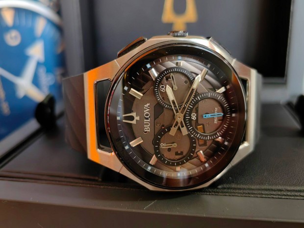 Bulova Curv 98A161 frfi karra j 2 v garancival