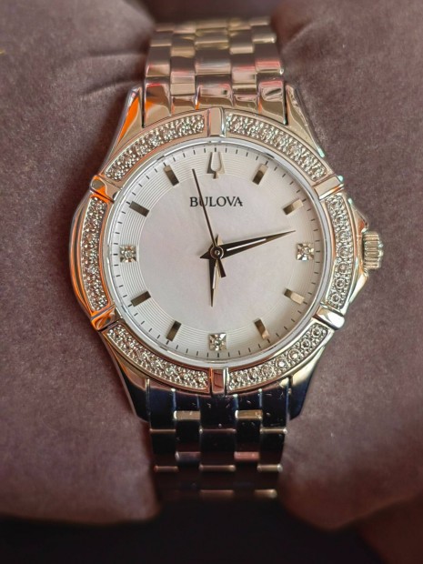 Bulova Diamond 96R233 ni karra 2 v garancival