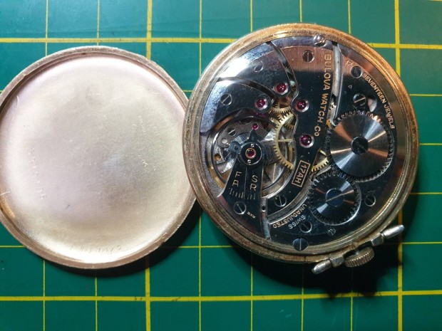 Bulova zsebra