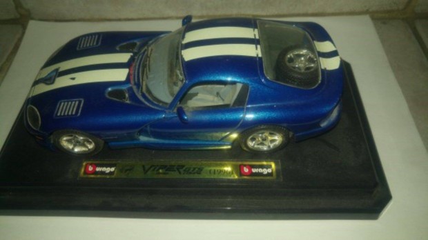 Burago Dodge Viper GTS Coupe makett aut