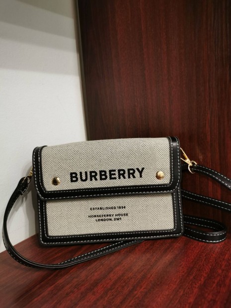 Burberry Crossbody tska