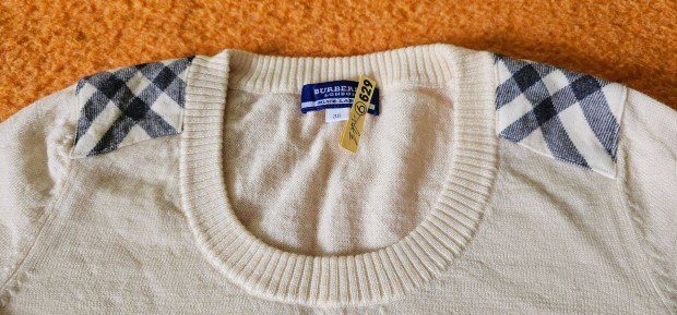 Burberry krémszínű pulóver