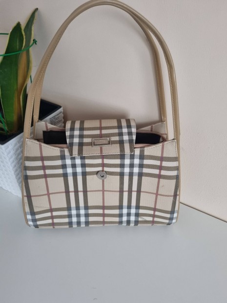 Burberry ni tska 