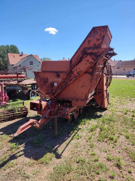 Burgonya kombnj traktorhoz Grimme standard