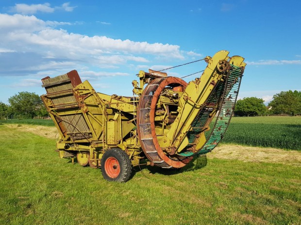 Burgonyakombájn Bergman k60