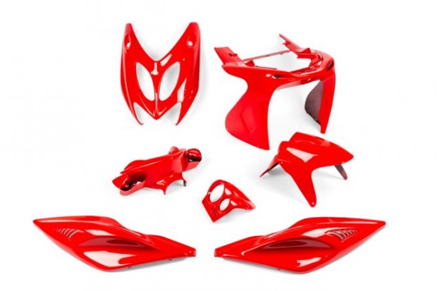 Burkolat szett 7 db. piros Yamaha Aerox 2013 előtt