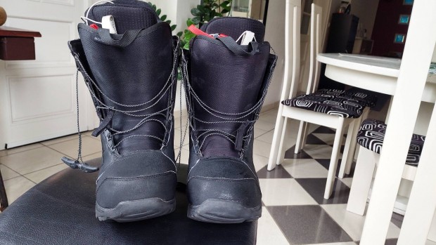 Burton moto snowboard boots 45-s Elad!