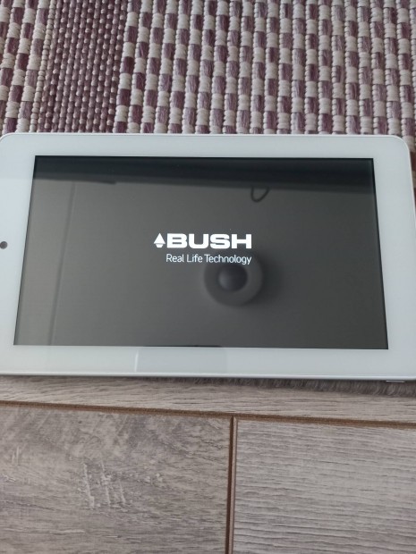 Bush 7'' os Tablet elad!