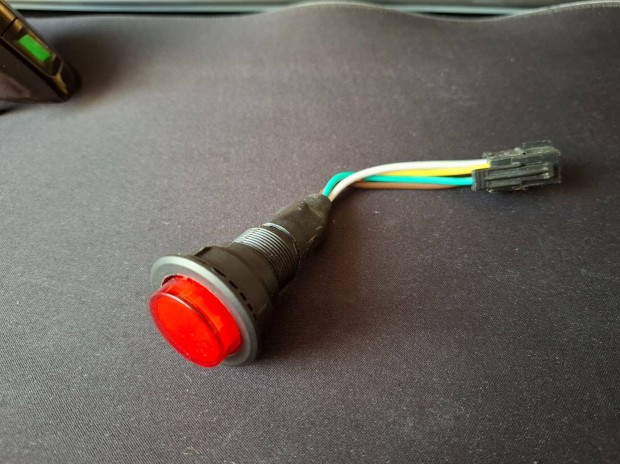 Busz ajtnyit kapcsol