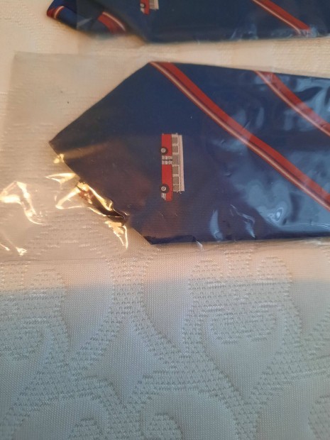 Buszos nyakkendő - gyűjtőknek!