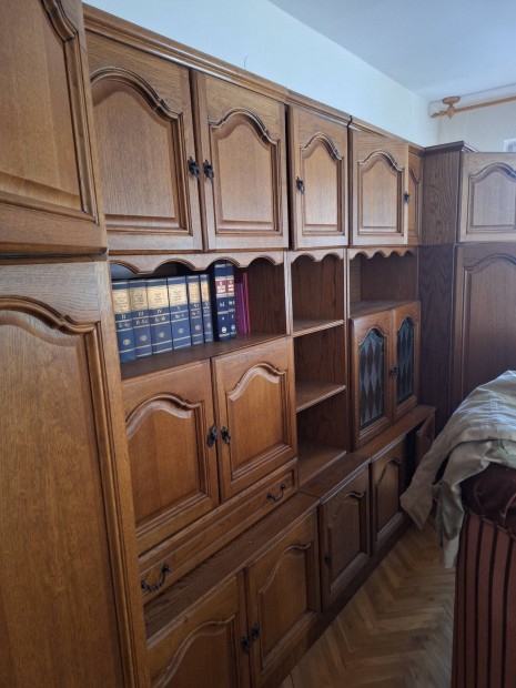 B�torok, szekr�nysor, kisb�torok 