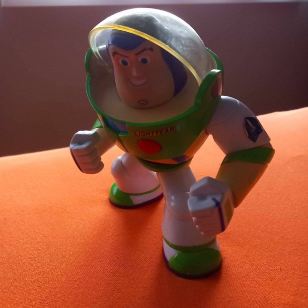 Buzz Lightyear akcihs figura