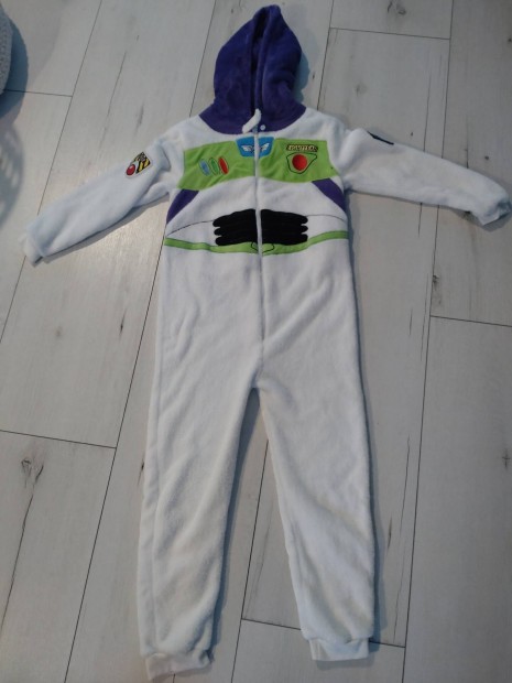 Buzz Lightyear pizsama/jelmez szrnnyal