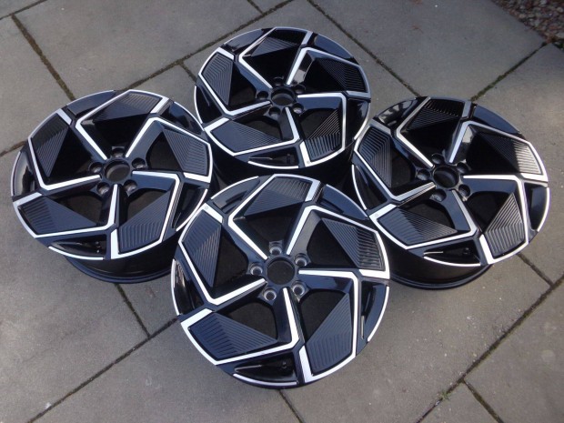 Byd Seal �j demo gy�ri 19colos alufelnik