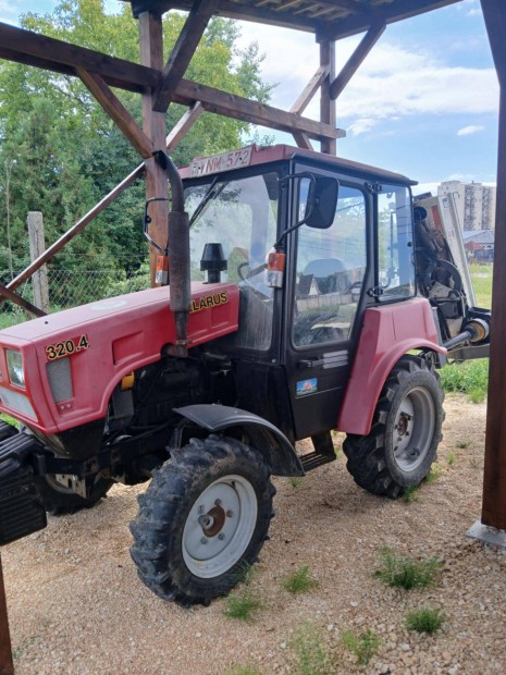 Bztdia Belarus 320.4 traktor