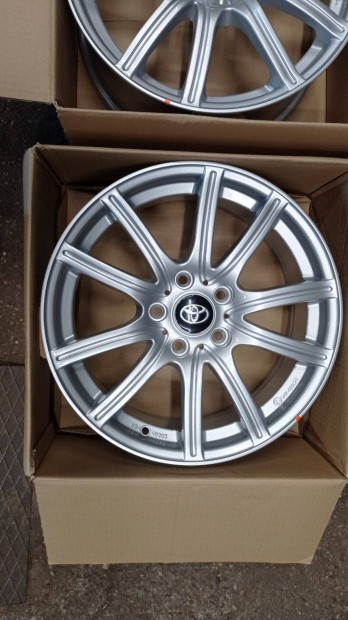 C4W 17 colos 5x114, 3 lyukosztású új alu felni garnitúra olcsón eladó