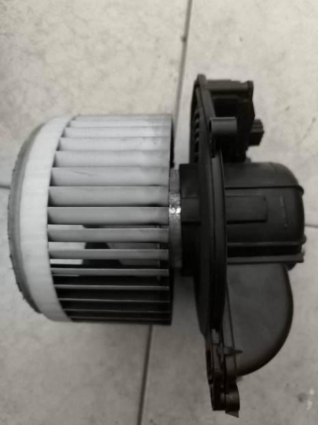C4 Picasso ventiltor motor 