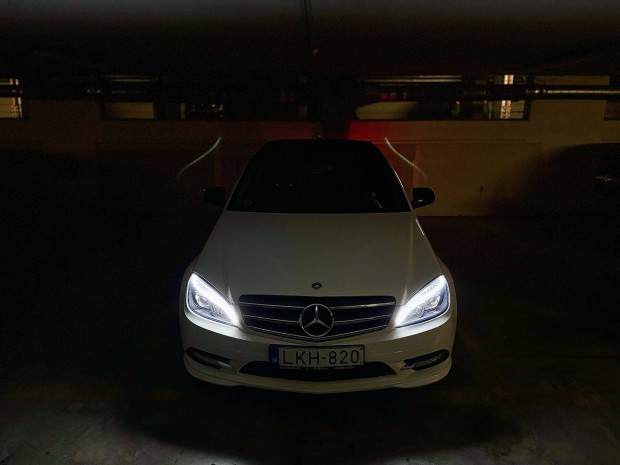 C63 AMG optiks Mercedes C220 (W204)