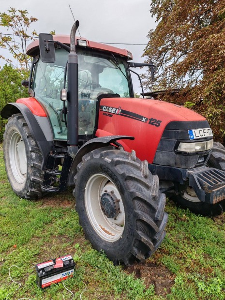 CASE IH Maxxum 125 traktor elad