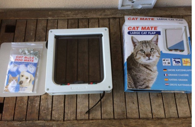 CAT Mate Zárható macska Ajtó Kisállat Ajtó Új!