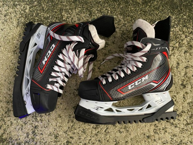 CCM Jetspeed FT360 jgkorcsolya (JR 5.5 / EUR 39)