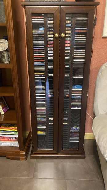 CD/DVD szekrény