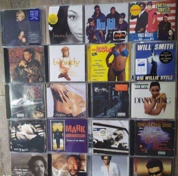CD gyűjtemény világzene újszerű állapot
