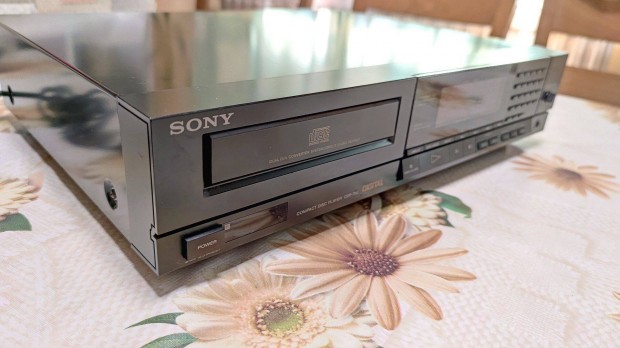 CD lejtsz Sony 750