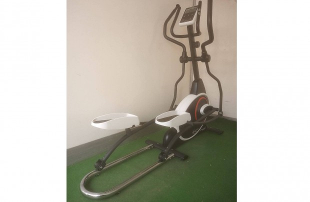 CF3,, Els lendkerekes, Elliptikus Crosstrainer, Ellipszis trner,