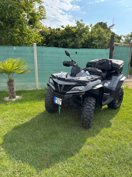 CF Moto 850 xc quad