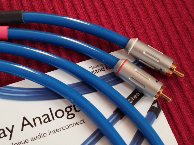 CHORD Clearway 2x1 m.-es RCA k�bel Furutech dug�kkal nagyon j� �llapot