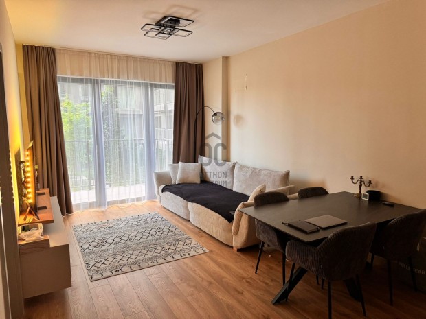CITY PEARL lakpark - 2 szobs laks elad