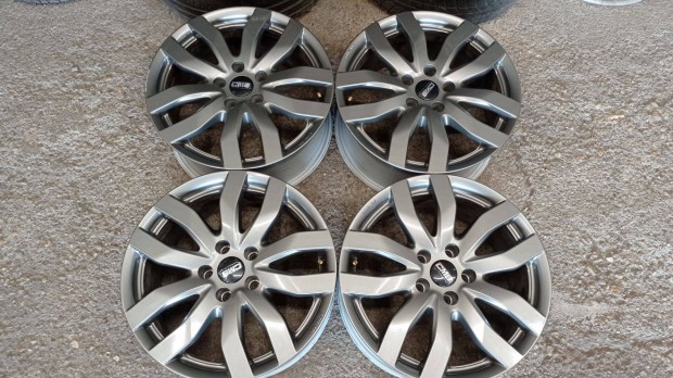 CMS 17 colos használt 5x112 lyukosztású alu felni garnitúra olcsón ela