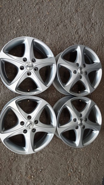 CMS használt 5x112 lyukosztású 16 colos szép állapotú alu felni garnit