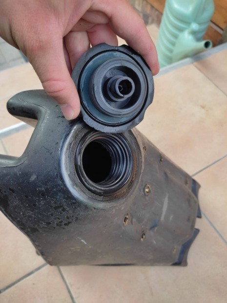 CPI SM 50 �zemanyag tart�ly, tank