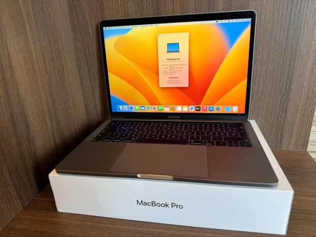 CTO 2019 Macbook Pro 13" Touchbar, 512GB SSD, i7, 16GB RAM