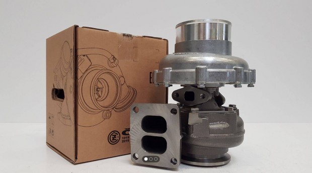 CZ turbfeltlt John Deere motorokhoz
