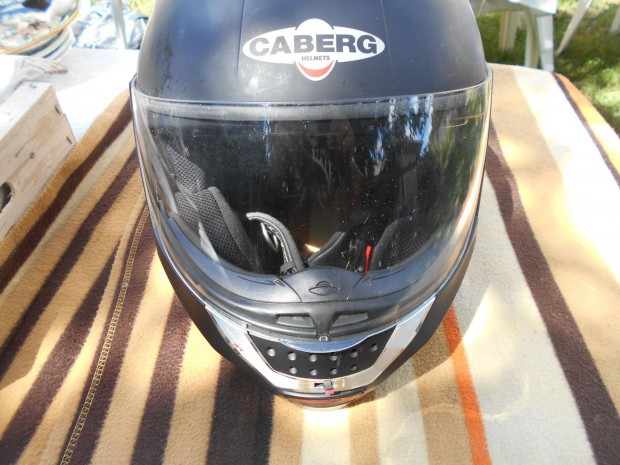 Caberg bukósisak szép és jó állapotú!