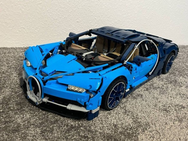 Cada - Technic Bugatti Chiron ( LEGO 42083 )